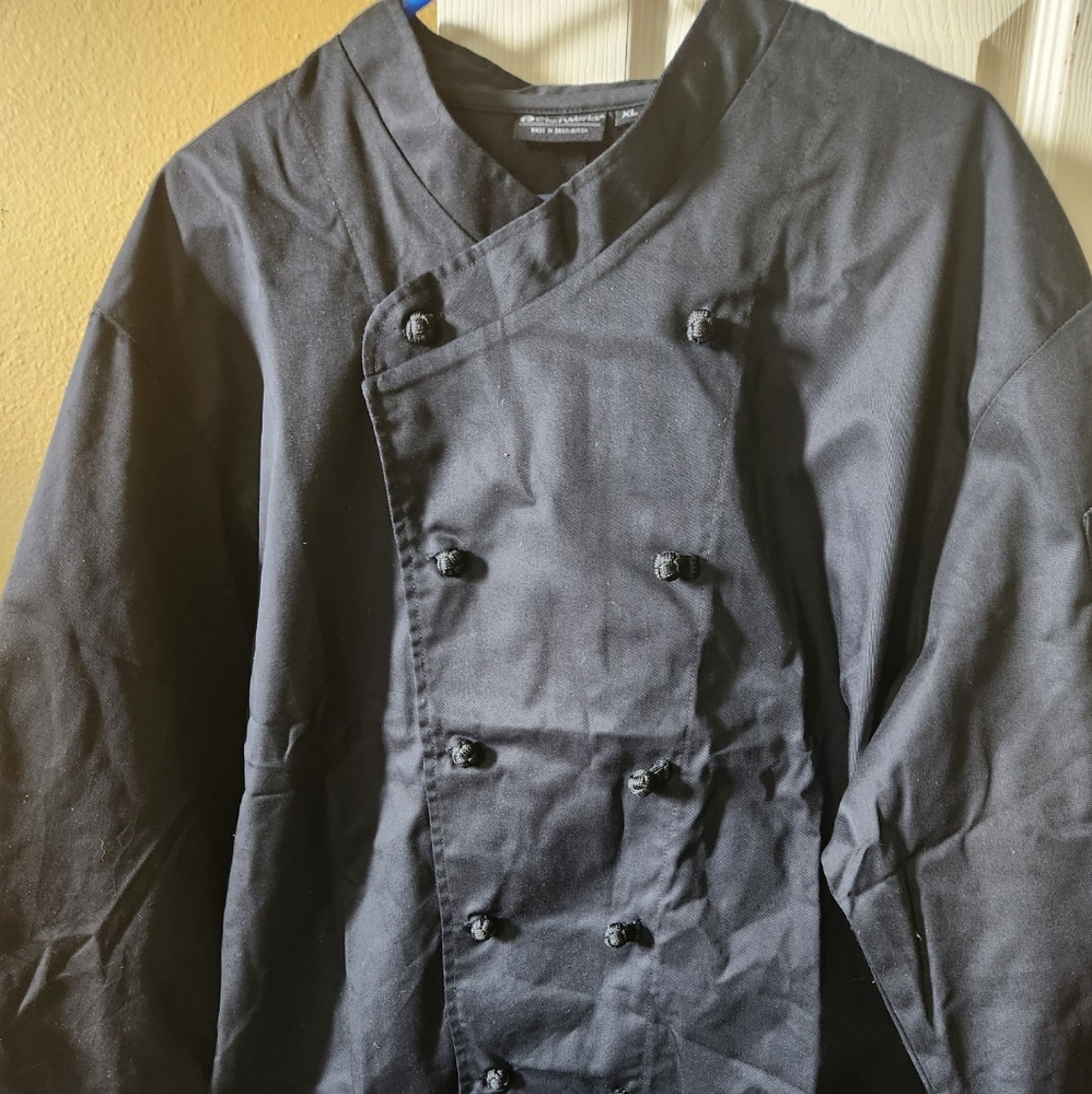 Mens chef works long sleeve chef jacket. Size XL. Runs big